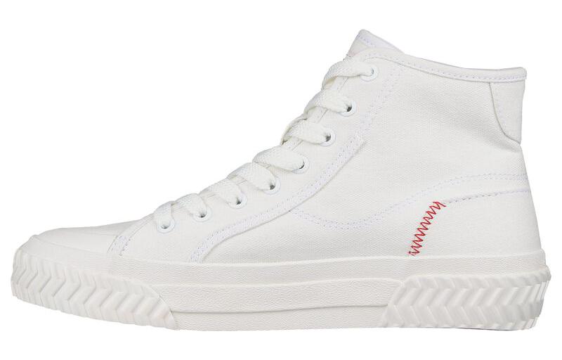 Skechers Street Trax Hi Tread High top Canvas Shoes Women's White