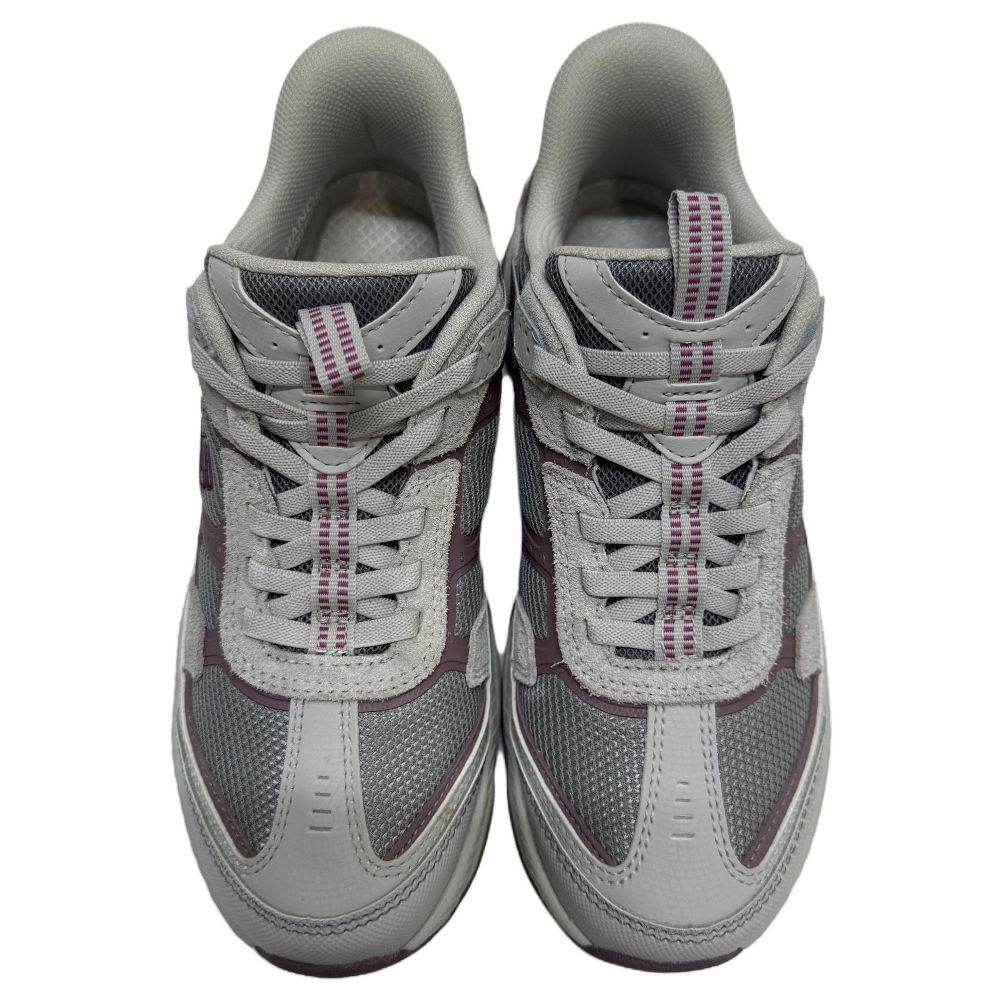 Skechers OUTDOOR Abrasion Resistant Abrasion Resistant Low top Mountaineering Shoes Women’s Gray Pink
