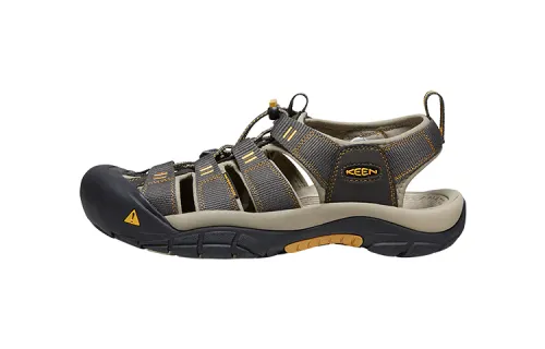 Keen Newport H2 Fabric River Trekking Shoes Men's Umber