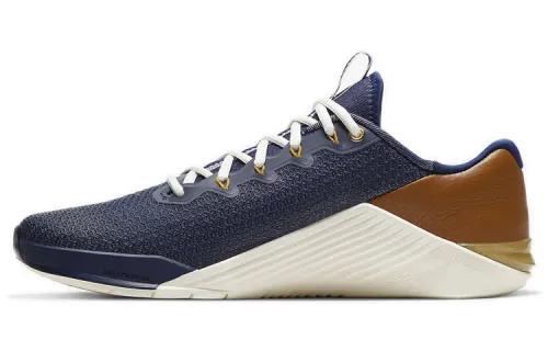 Nike Metcon 5 AMP mesh low-top training shoes for men and women, white and blue