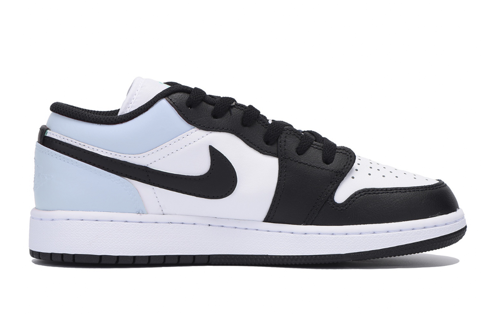 Jordan Air Jordan 1 Low top Vintage Basketball Shoes Men’s White Blue