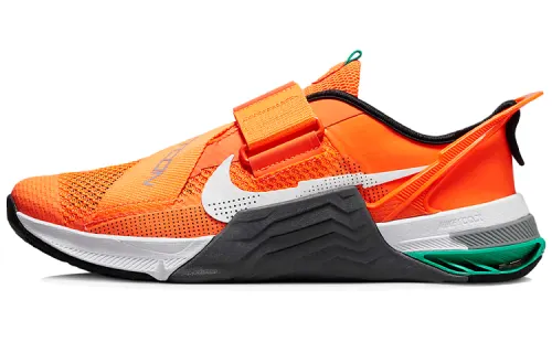 Nike Metcon 7 FlyEase 'Total Orange Clear Emerald'