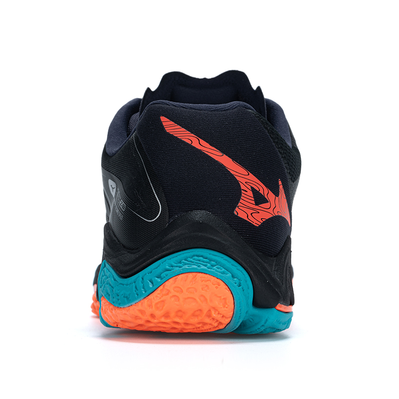 Wave Lightning Mizuno Z8 ‘Black Neon Flame’