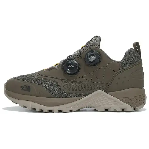 THE NORTH FACE Cushioning Slip Resistant Low top Mountaineering Shoes Men's Brown