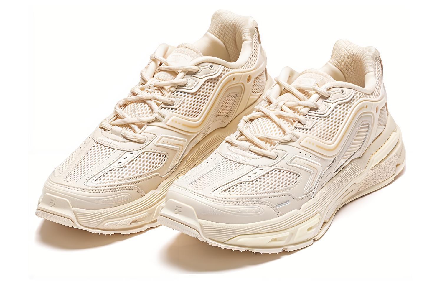 XTEP Shaolin Comprehensive Training Anti-Slip And Wear-Resistant Breathable Low-Top Training Shoes Men’s Hazelnut Berry