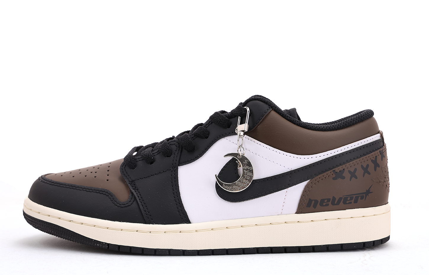 Jordan Air Jordan 1 Abrasion Resistant Coverage Low top Vintage Basketball Shoes Men’s Black Brown