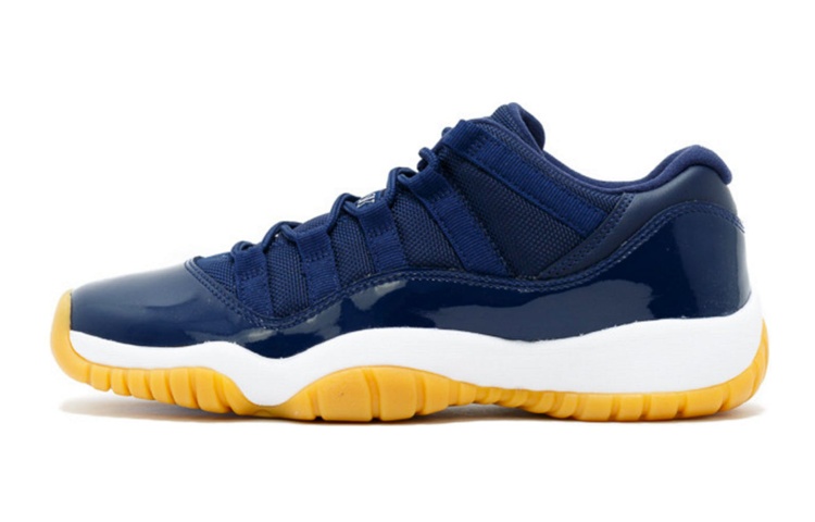 Air Jordan 11 Retro Low ‘Navy Gum’ Gs