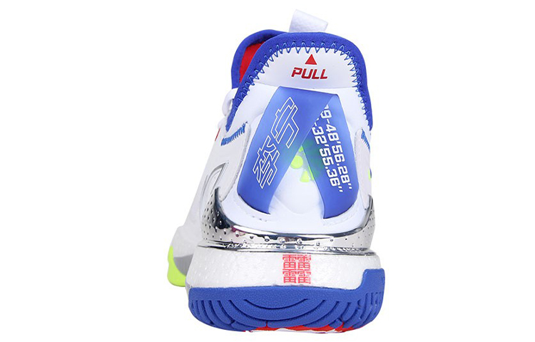 Li Ning Battle Halberd 3 Fabric Cushioning Slip Resistant Abrasion Resistant Breathable Low top Badminton Shoes Unisex