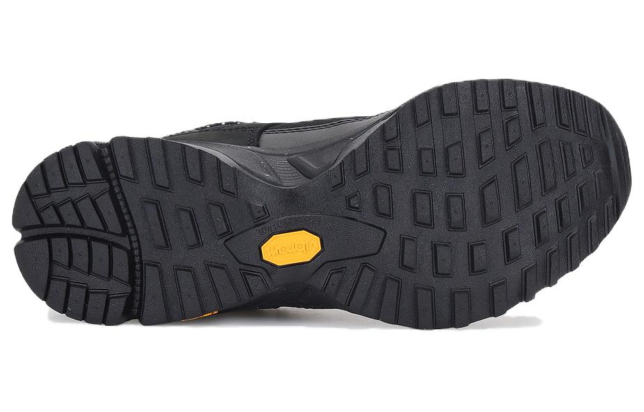KOLON SPORT Move Cushioning Slip Resistant Abrasion Resistant Low top Hiking Shoes Unisex Black