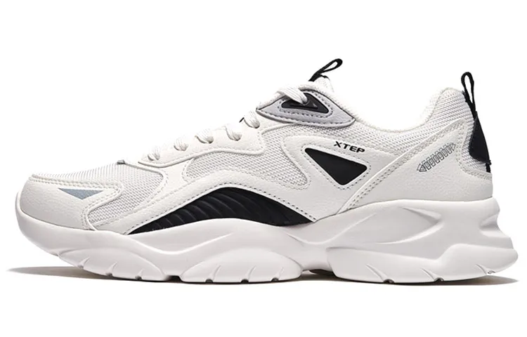 XTEP Chunky Sneakers Men's Low Top White Black