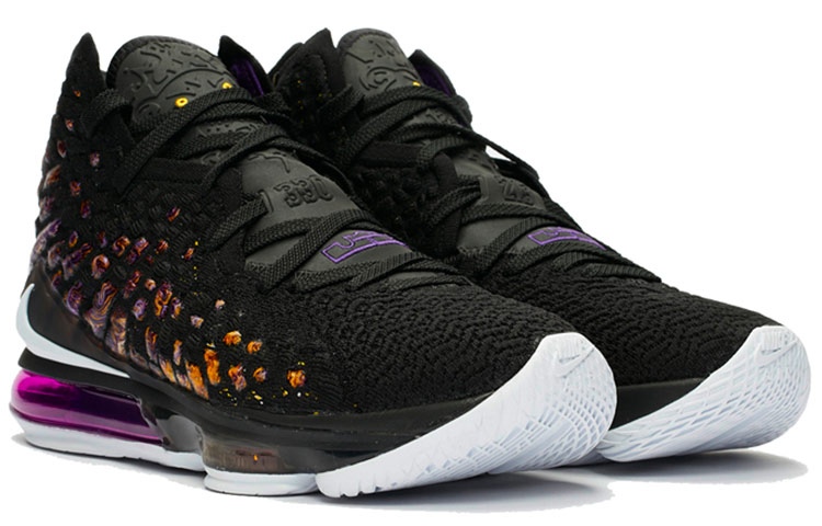 Мужские кроссовки Nike Basketball LeBron XVII (черно-фиолетовые) — фото 3