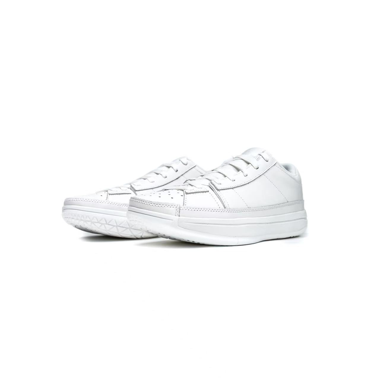 Serious Player Only Low top Basketball Shoes Men’s White