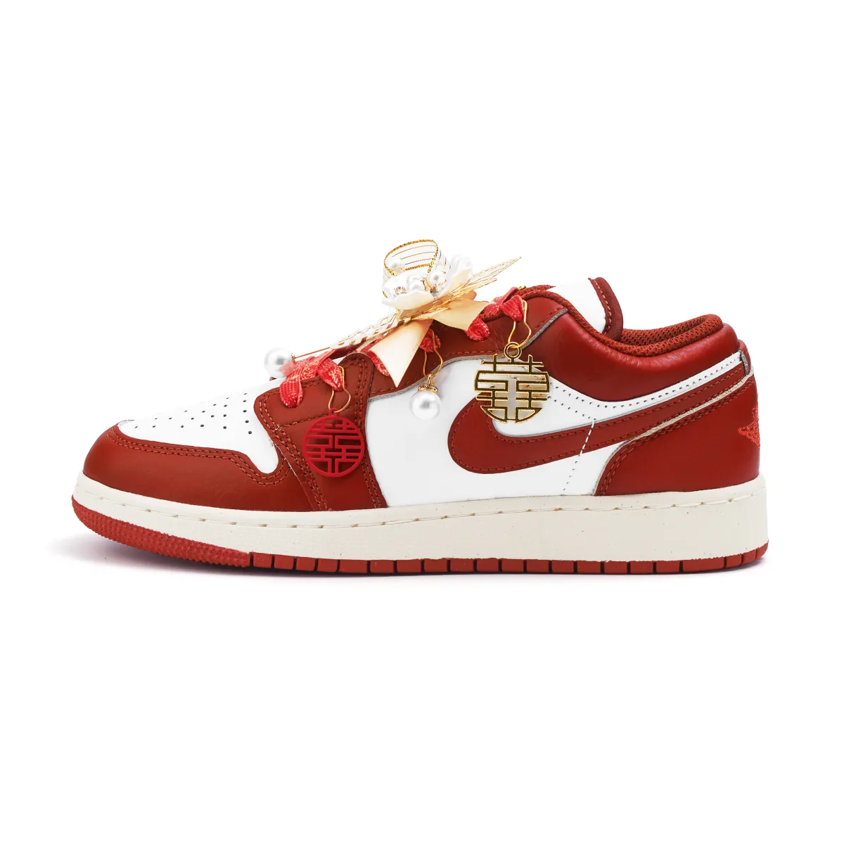 Jordan Air Jordan 1 Slip Resistant Abrasion Resistant Low top Vintage Basketball Shoes Women's Red