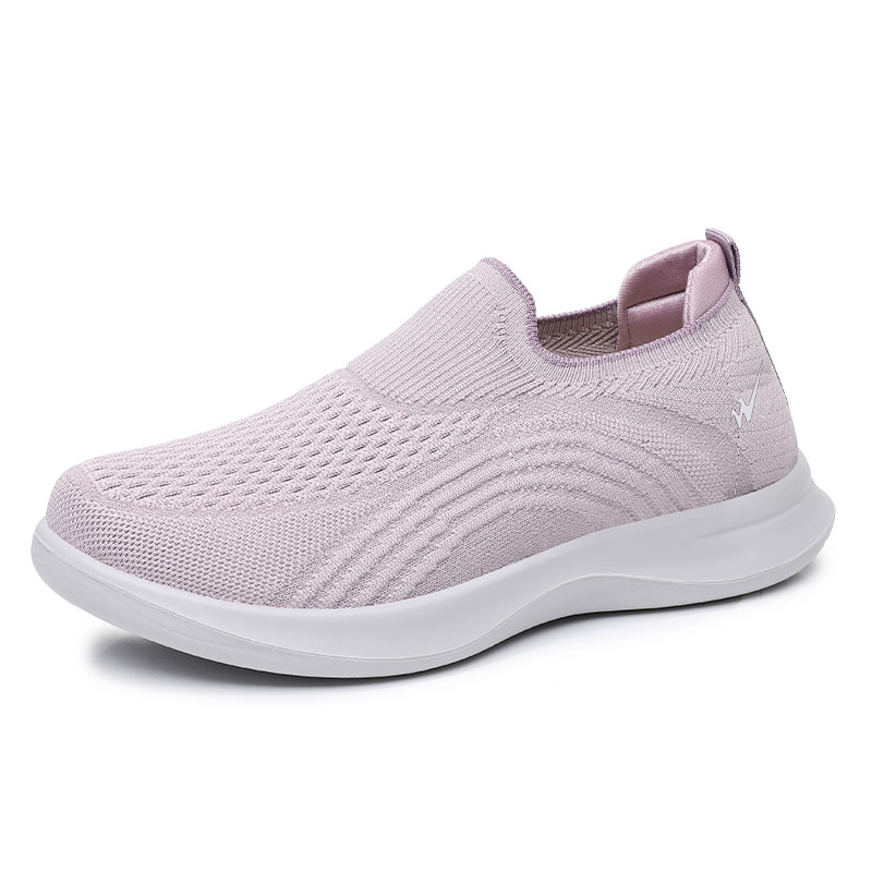 DOUBLE STAR 88 Flyknit Mom’s Comfortable Walking Shoes Slip on Traditional Beijing Cloth Shoes Fabric