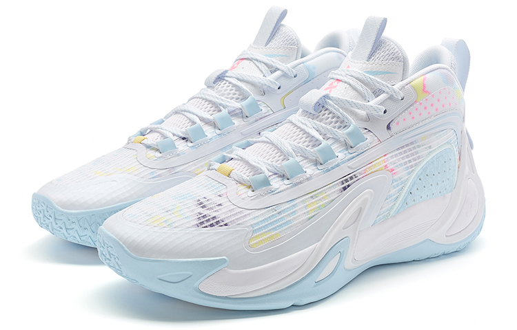 XTEP Slip Resistant Abrasion Resistant Cushioning Low top Basketball Shoes Men’s White Blue
