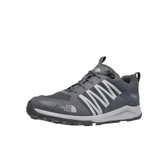 THE NORTH FACE Abrasion Resistant Slip Resistant Low top Mountaineering & Hiking Shoes Women's Black