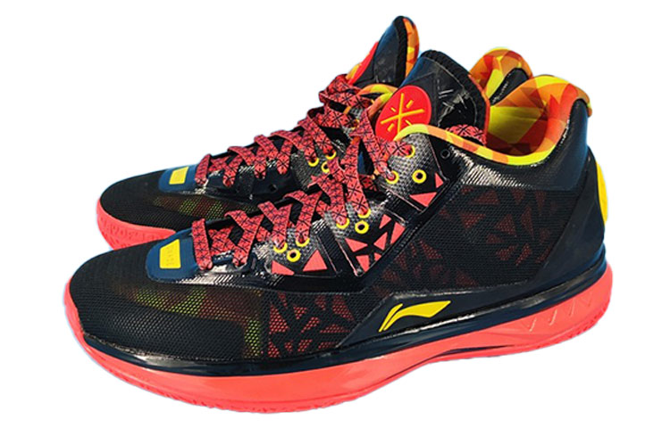 Li Ning WAY OF WADE 4 Comfortable Cushioning Slip Resistant Abrasion Resistant Mid top Basketball Shoes Men’s