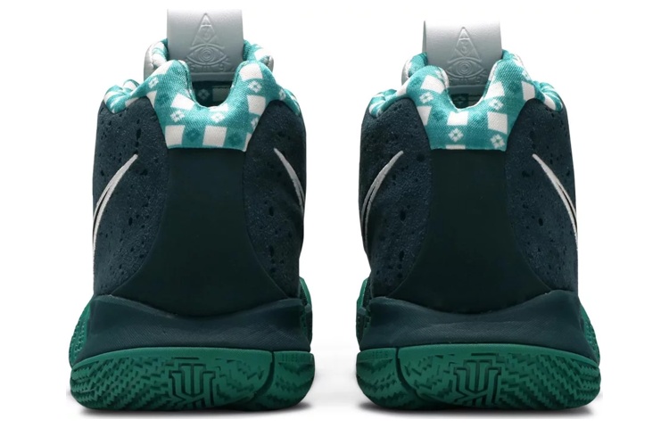 Мужские кроссовки Nike Kyrie 4 "Green Lobster" (зеленые) — фото 3