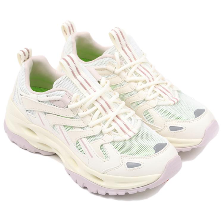 TOREAD Slip Resistant Abrasion Resistant Low top Hiking Shoes Women’s Ecru Beige
