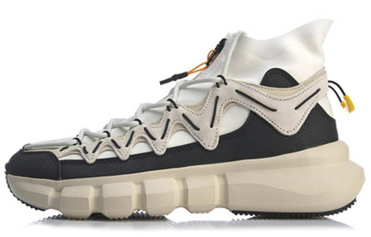 LINING Essence 2.3 Discovery High ‘White Black’