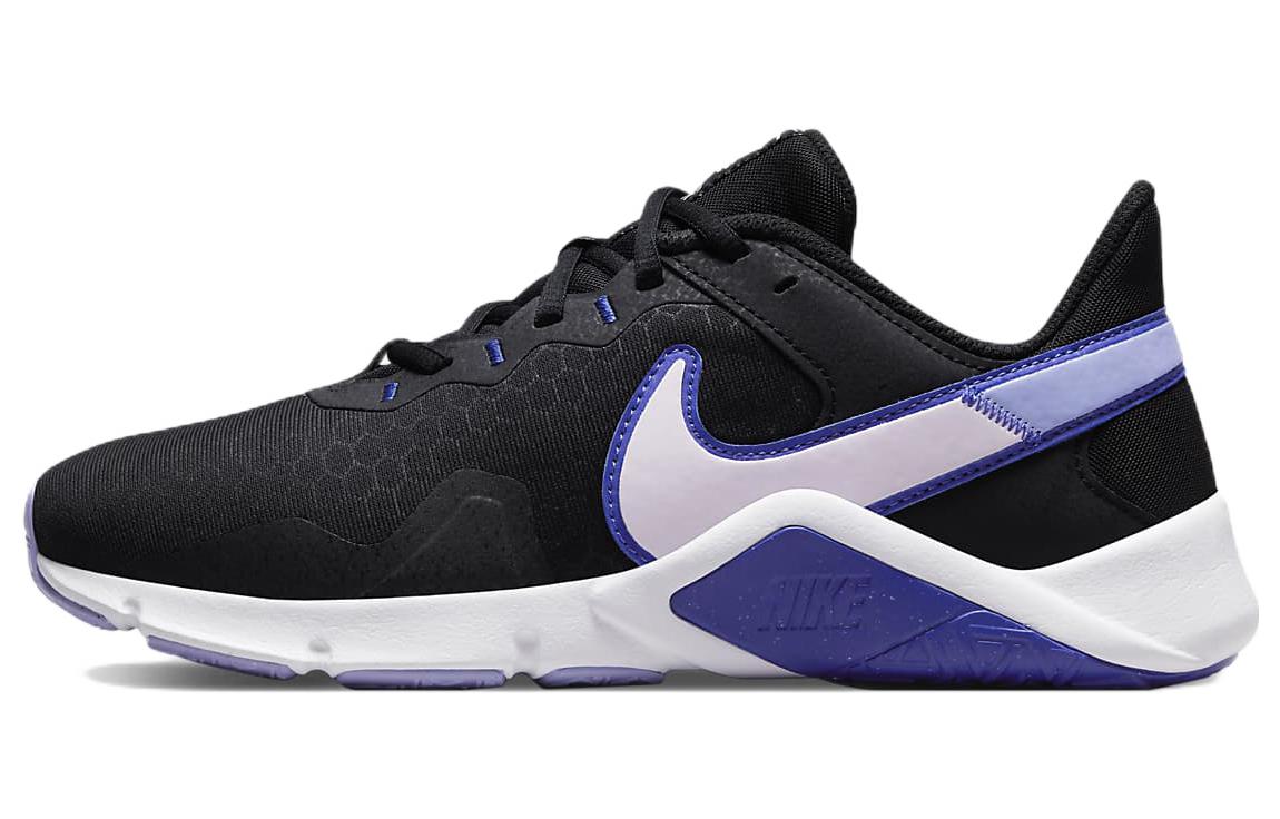 Женские кроссовки Nike Legend Essential 2 (черно-белые)