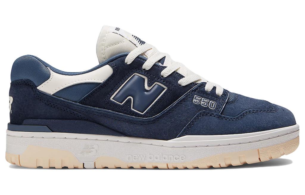 New Balance logo-patch lace-up sneakers