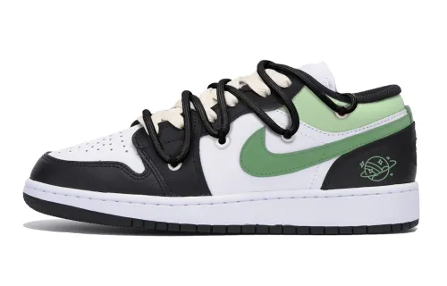 Jordan Air Jordan 1 Abrasion Resistant Low top Vintage Basketball Shoes Men's Black Green