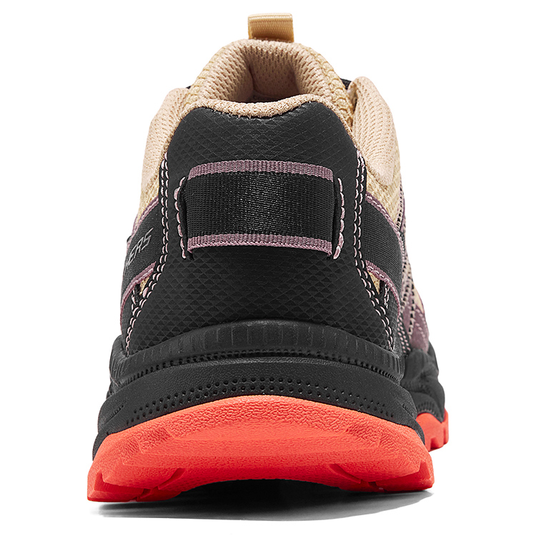 Skechers Low top Hiking Shoes Women’s Beige Black