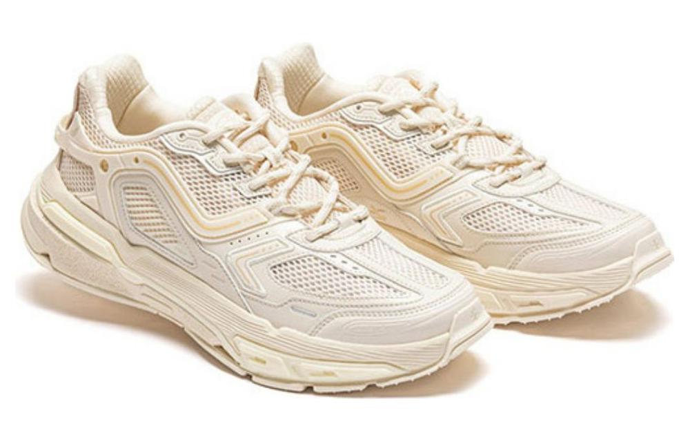 XTEP Shaolin Comprehensive Training Anti-Slip And Wear-Resistant Breathable Low-Top Training Shoes Men’s Hazelnut Berry