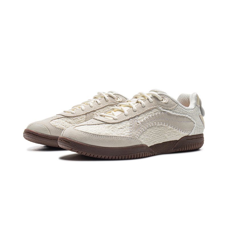 Li Ning Slip Resistant Abrasion Resistant Slip Resistant Abrasion Resistant Low top Table Tennis Shoes Unisex Ecru