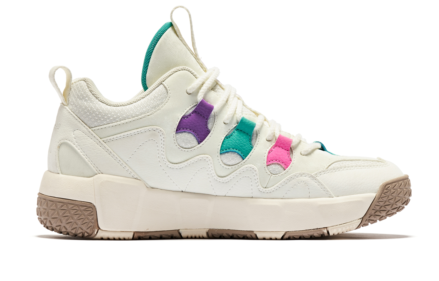 QIAODAN Abrasion Resistant Abrasion Resistant Mid top Basketball Shoes Women’s Beige Yellow