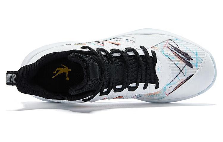 QIAODAN Slip Resistant Abrasion Resistant Mid top Basketball Shoes Men’s White Black Blue