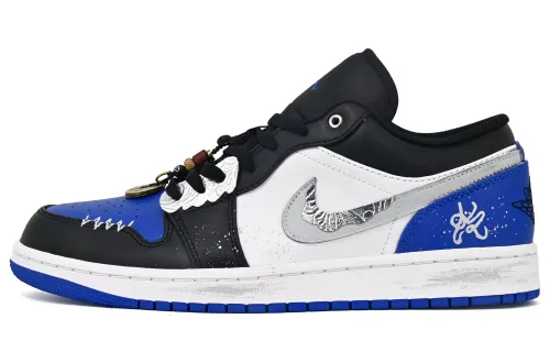 Jordan Air Jordan 1 Slip Resistant Abrasion Resistant Low top Vintage Basketball Shoes Men's Black White Blue