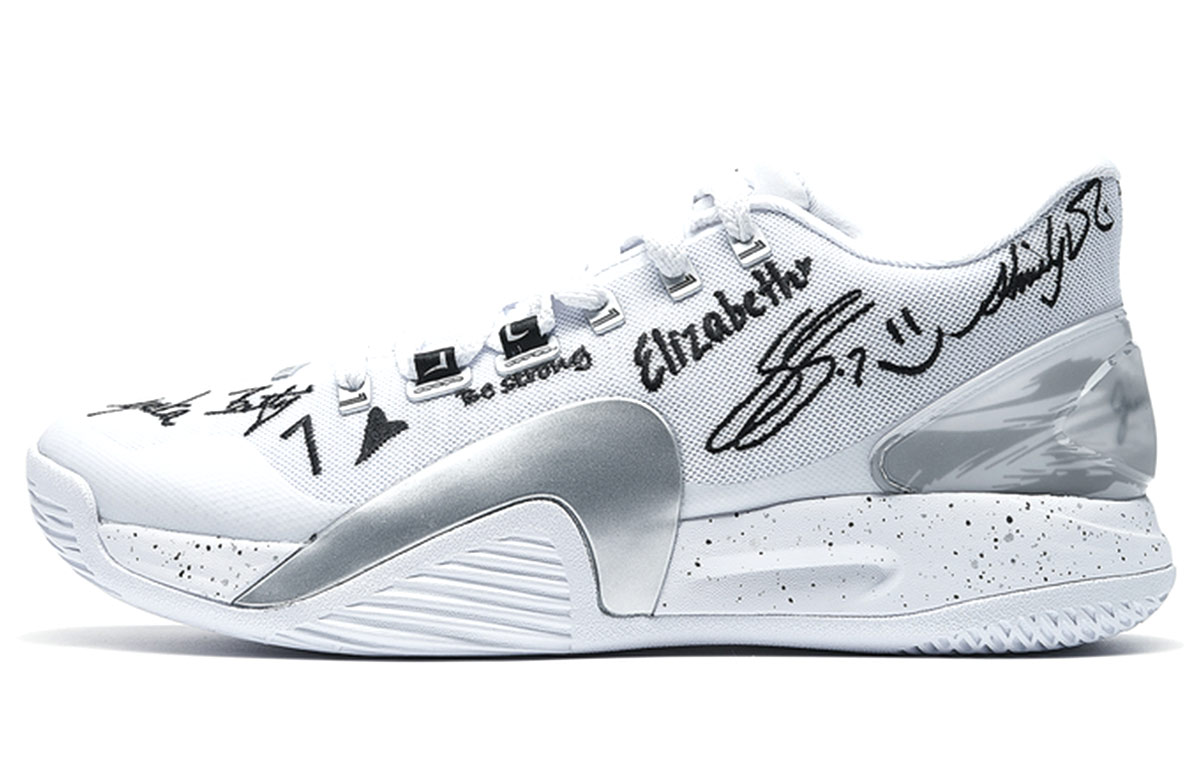 XTEP Lin Generation Fabric Cushioning, Wear Resistant Low top Performance Basketball Shoes Men’s White Black
