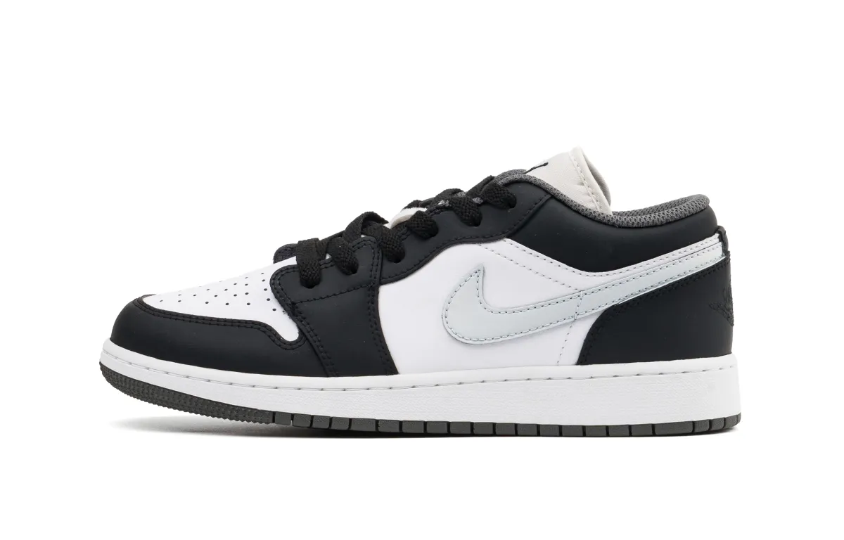 Jordan Air Jordan 1 Comfortable Cushioning, Wear Resistant Low top Vintage Basketball Shoes Unisex Black