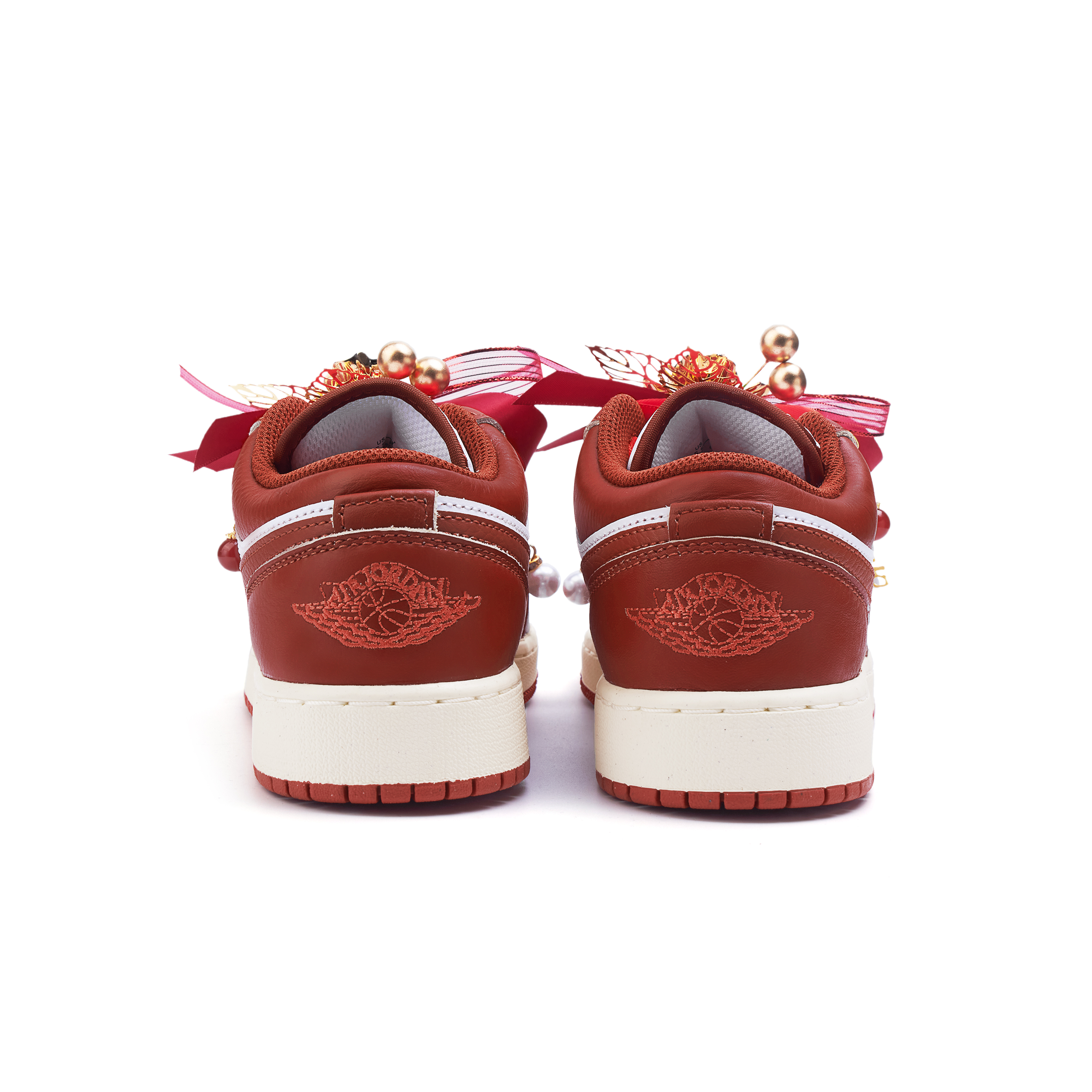 Jordan Air Jordan 1 Slip Resistant Abrasion Resistant Low top Vintage Basketball Shoes Women’s Red