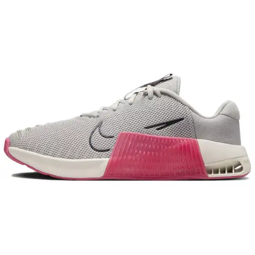 Nike Metcon 9 Comfortable and wear-resistant, anti-slip and wear-resistant, low-top training shoes for women, gray powder
