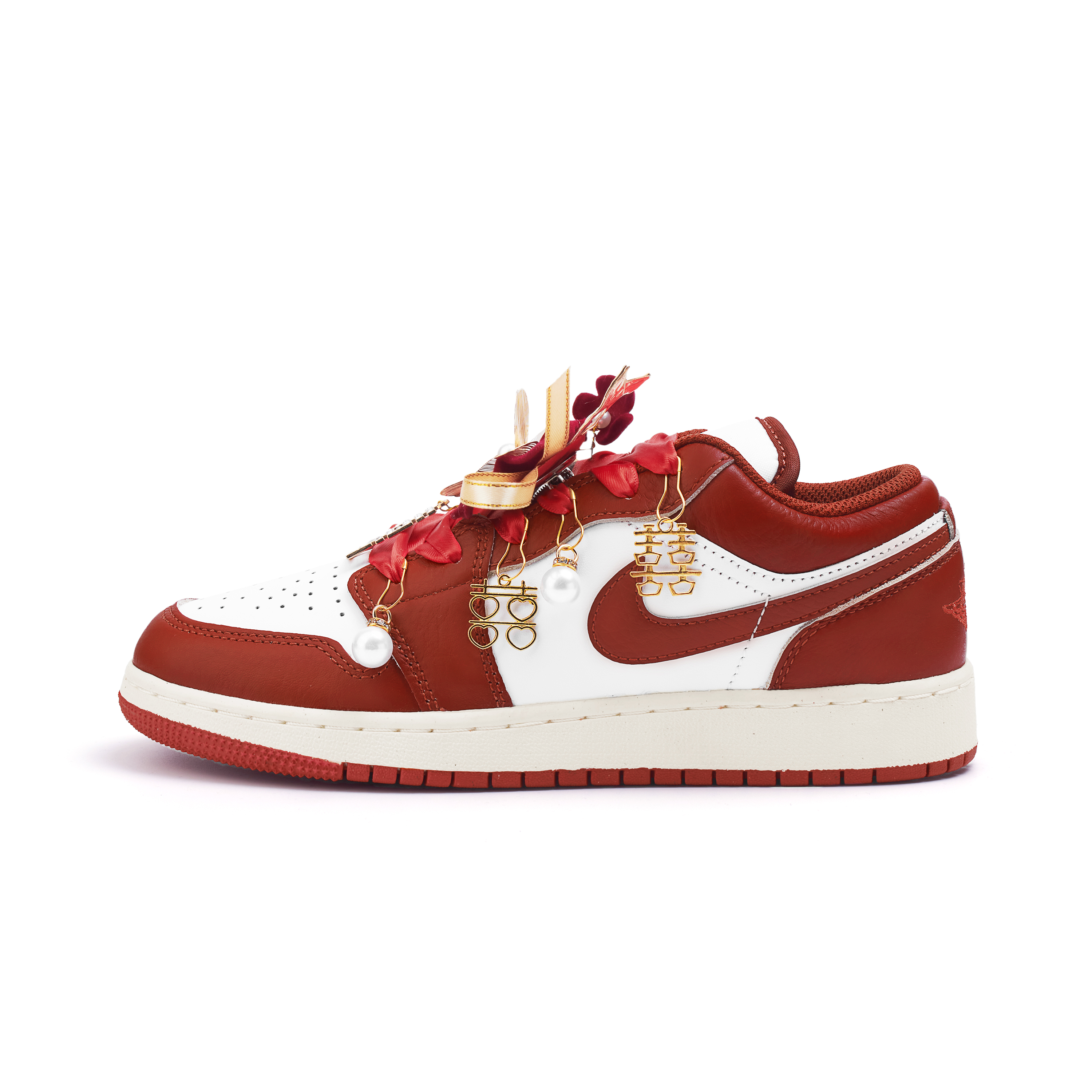 Jordan Air Jordan 1 Abrasion Resistant Low top Vintage Basketball Shoes Women’s Red