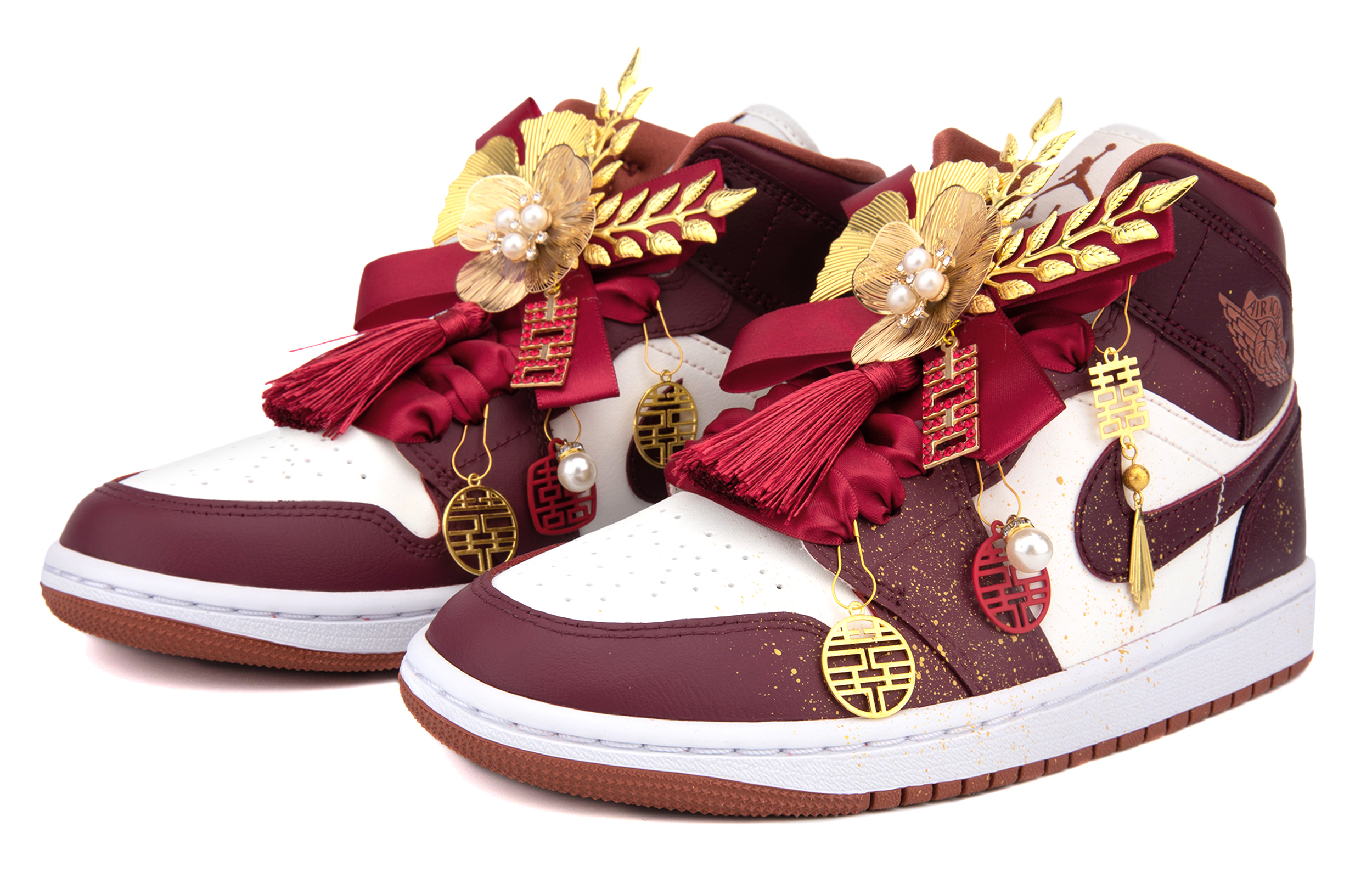 Jordan Air Jordan 1 Mid top Vintage Basketball Shoes Women’s Burgundy
