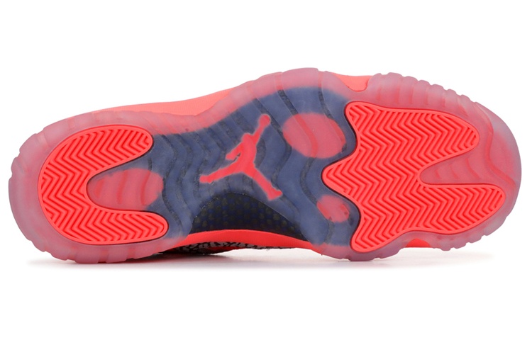 Мужские кроссовки Jordan Air Jordan 11 Low IE (красные) — фото 5