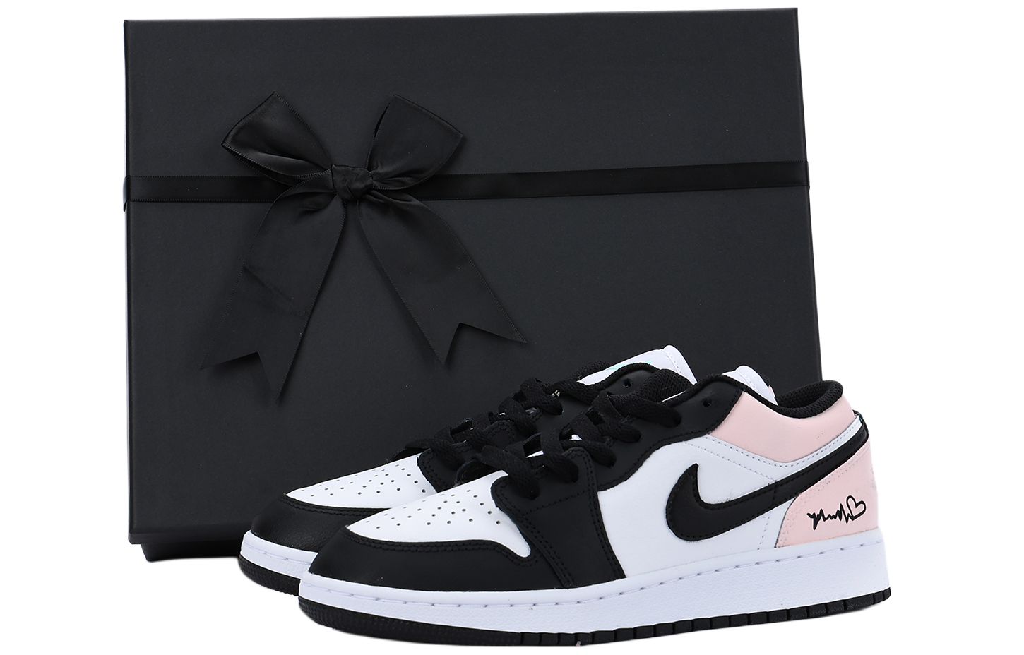 Jordan Air Jordan 1 Chestnut Leather Slip Resistant Coverage Low top Vintage Basketball Shoes GS Black Pink