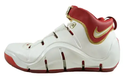 Nike LeBron 4 Home Pe