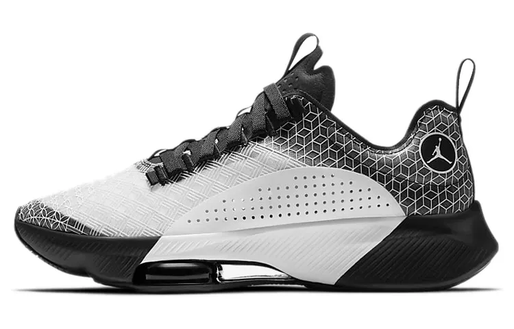 Air Jordan Air Zoom Renegade 'Black White'