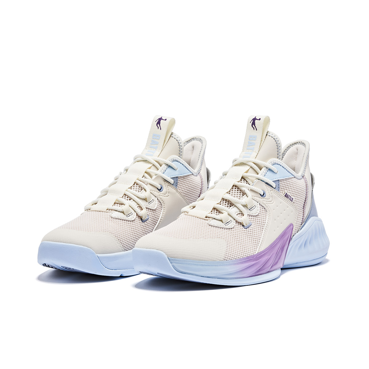 QIAODAN Cushioning Slip Resistant Abrasion Resistant Low top Basketball Shoes Men’s White Blue