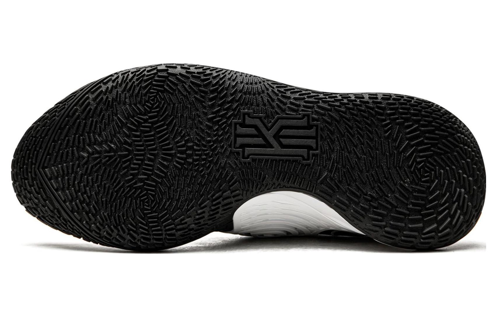 Мужские кроссовки Nike Kyrie 3 Low TB 3 (черно-белый) — Чёрный / белый — фото 5
