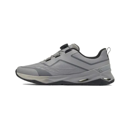 DESCENTE TRAINING Slip Resistant Low top Training Shoes Men's Light Gray