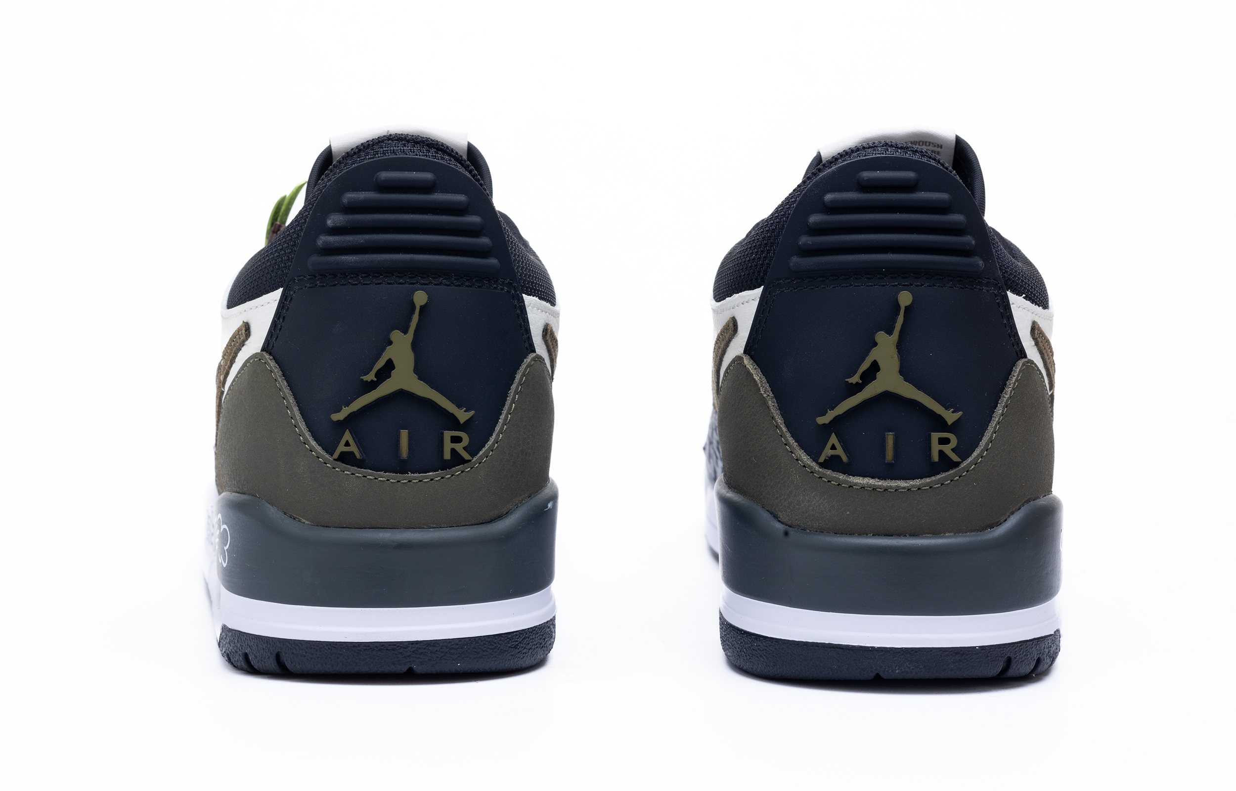 Jordan Legacy 312 Rhythm Meowth Abrasion Resistant Low top Vintage Basketball Shoes Men’s White