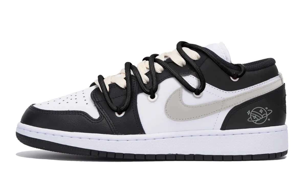 Jordan Air Jordan 1 Slip Resistant Abrasion Resistant Low top Vintage Basketball Shoes Men's Black Gray
