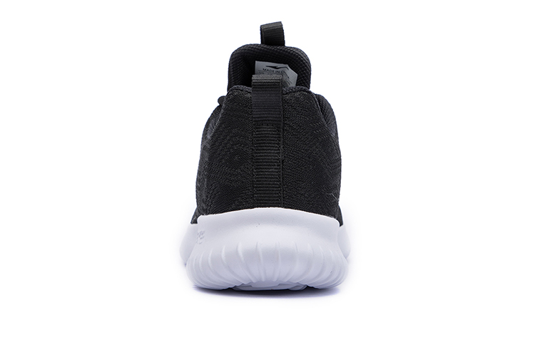 Erke Low top Training Shoes Men’s Black White