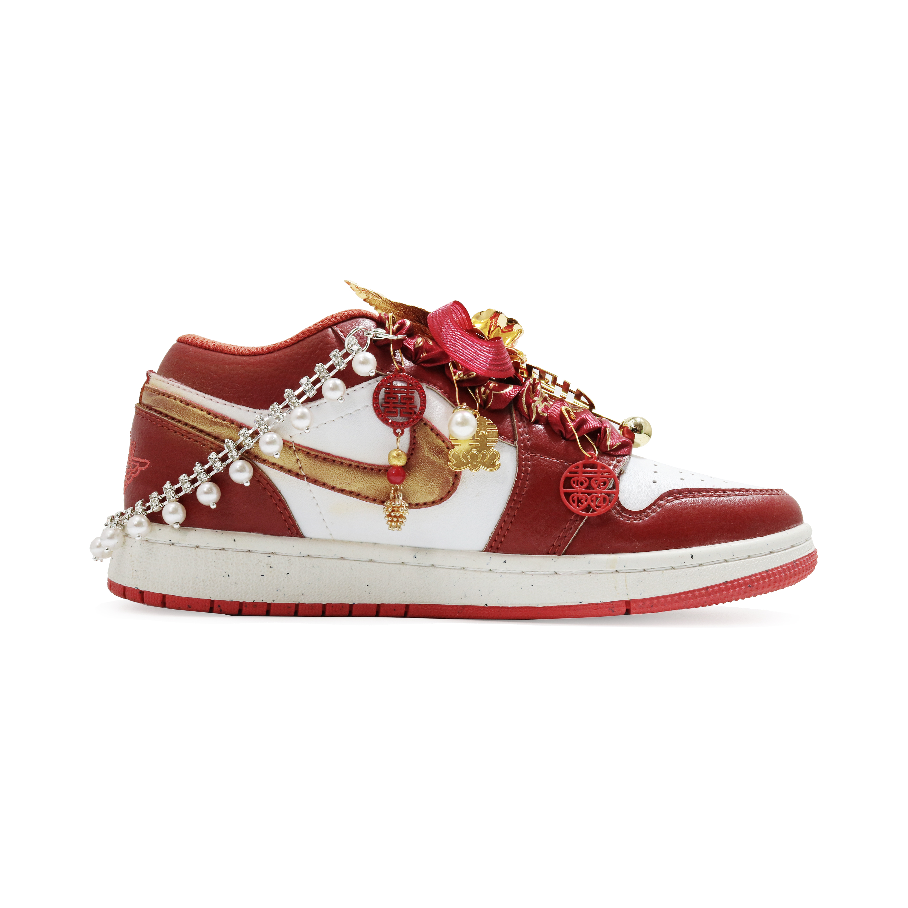 Jordan Air Jordan 1 Dreamy Beauty Breathable Moisture Wicking Mid top Vintage Basketball Shoes Unisex Red